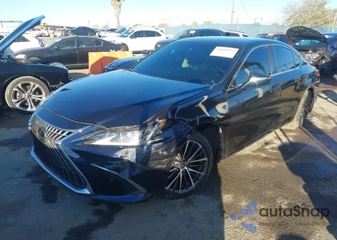 2024 Lexus Es 300H z USA, uszkodzony, nr VIN 58ADA1C19RU053833